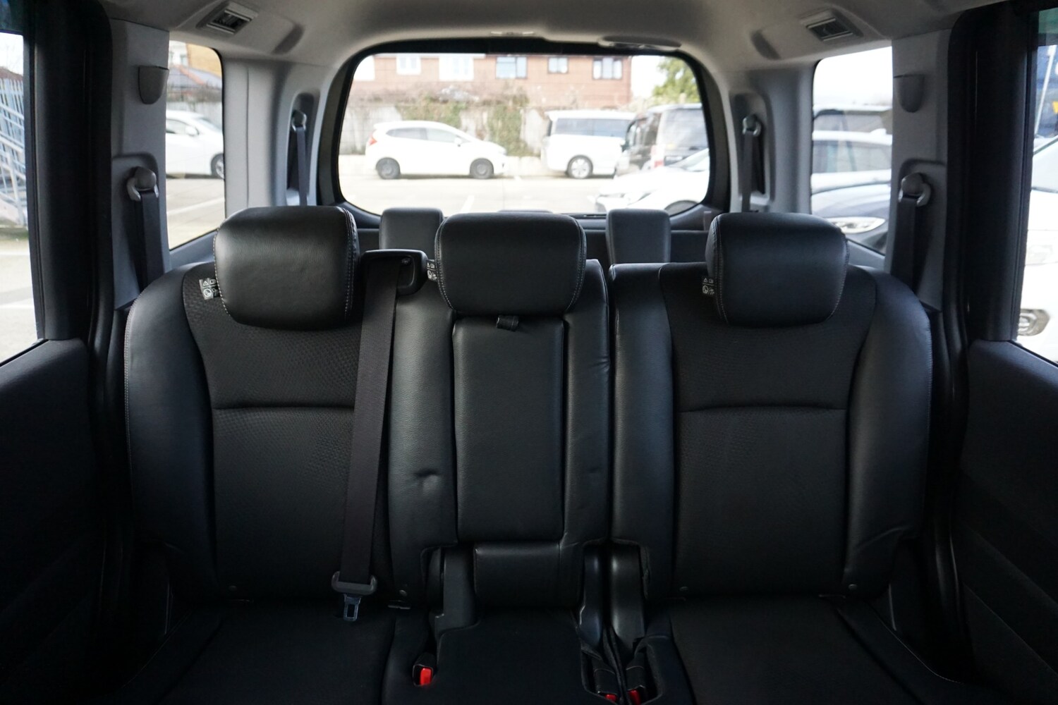 Used Honda Stepwagon 2013 for sale - 77400202: Photo 13