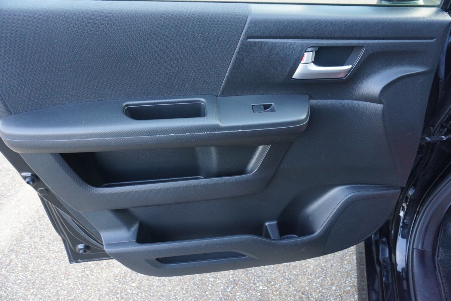 Used Honda Stepwagon 2013 for sale - 77400202: Photo 32