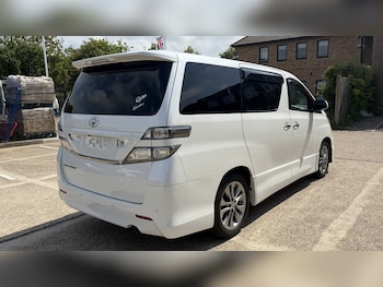 Used Toyota Vellfire 2010 for sale - 78502976: Photo