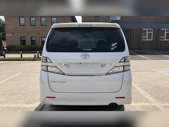 Used Toyota Vellfire 2010 for sale - 78502976: Photo