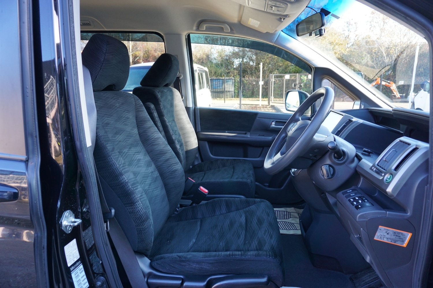 Used Honda Stepwagon 2014 for sale - 76847714: Photo 10