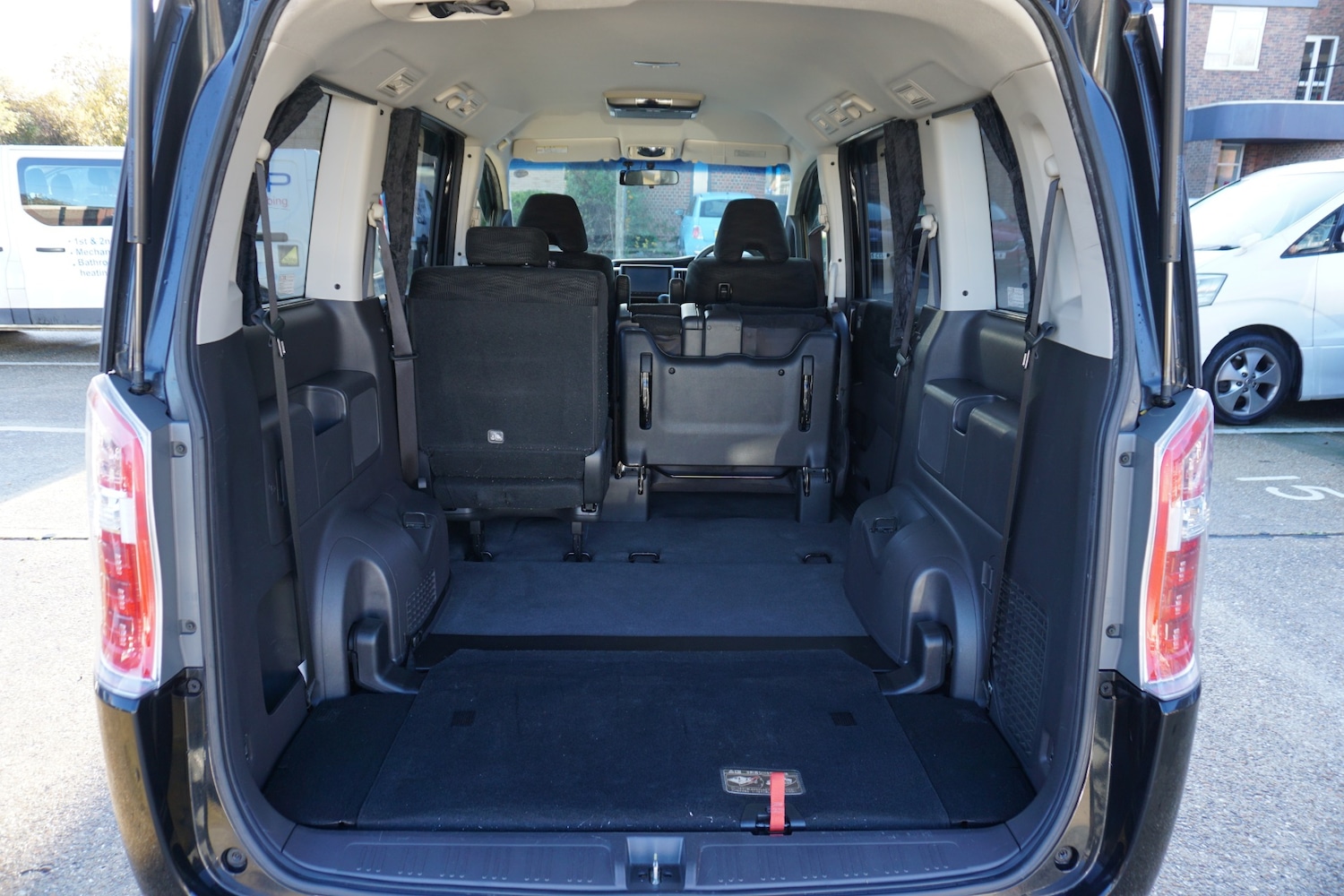 Used Honda Stepwagon 2014 for sale - 76847714: Photo 21