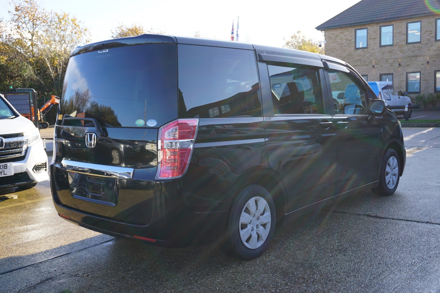Used Honda Stepwagon 2014 for sale - 76847714: Photo 3