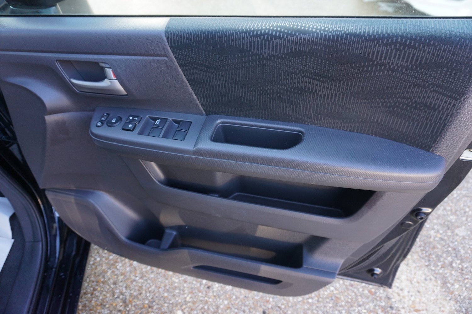 Used Honda Stepwagon 2014 for sale - 76847714: Photo 30