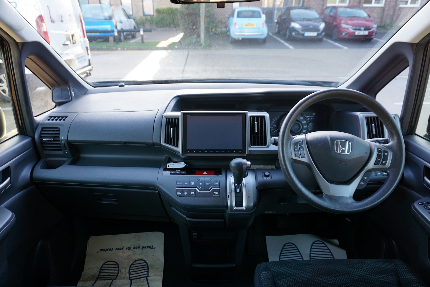 Used Honda Stepwagon 2014 for sale - 76847714: Photo 9