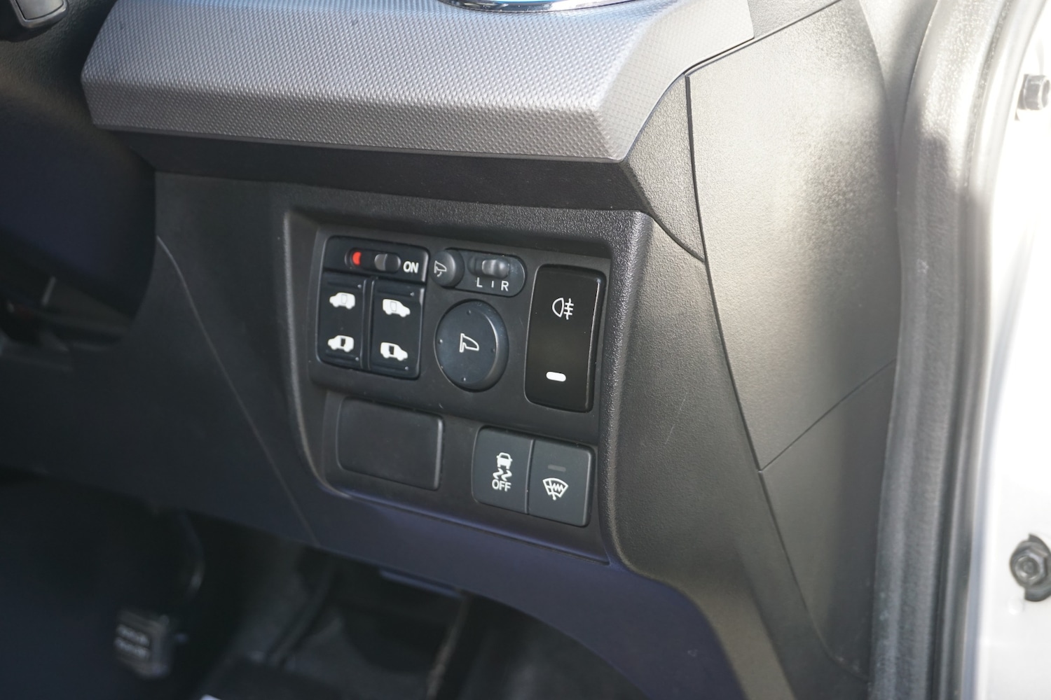 Vehicle 27