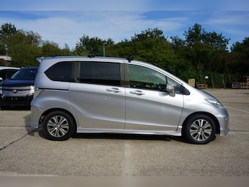 Used Honda Freed 2014 for sale - 75849468: Photo
