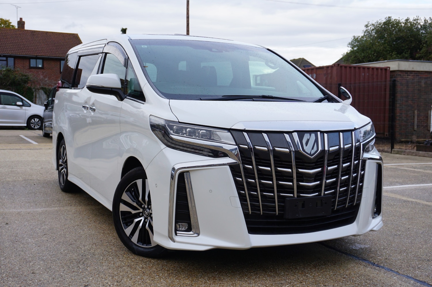 Used Toyota Alphard 2025 for sale - 76377008: Photo 1