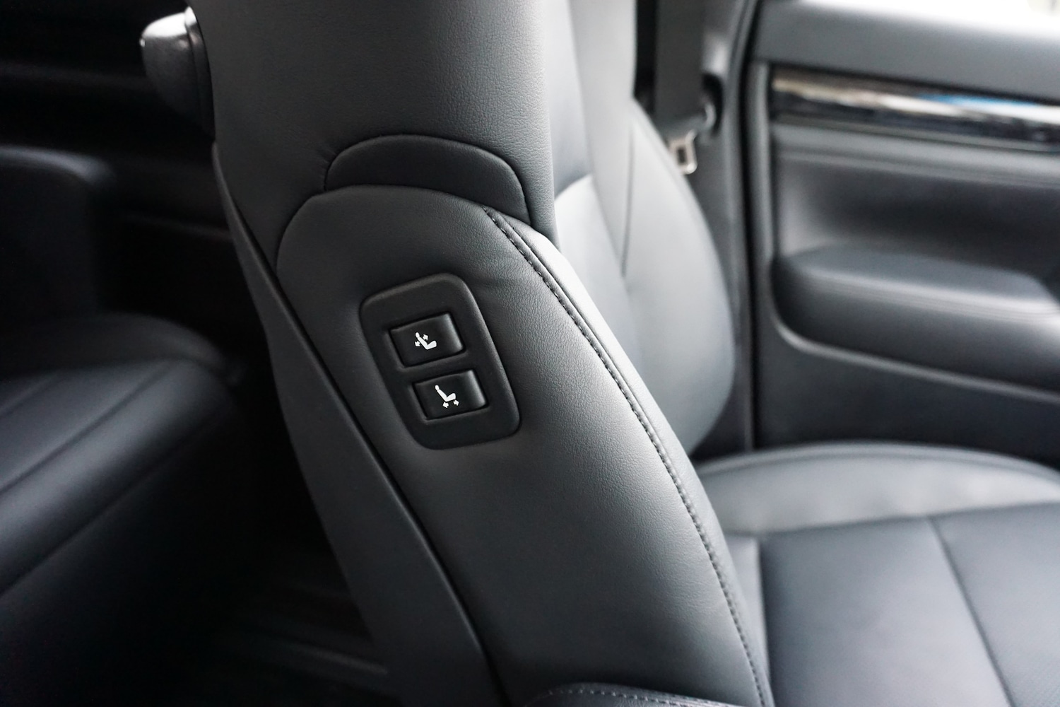 Used Toyota Alphard 2025 for sale - 76377008: Photo 12