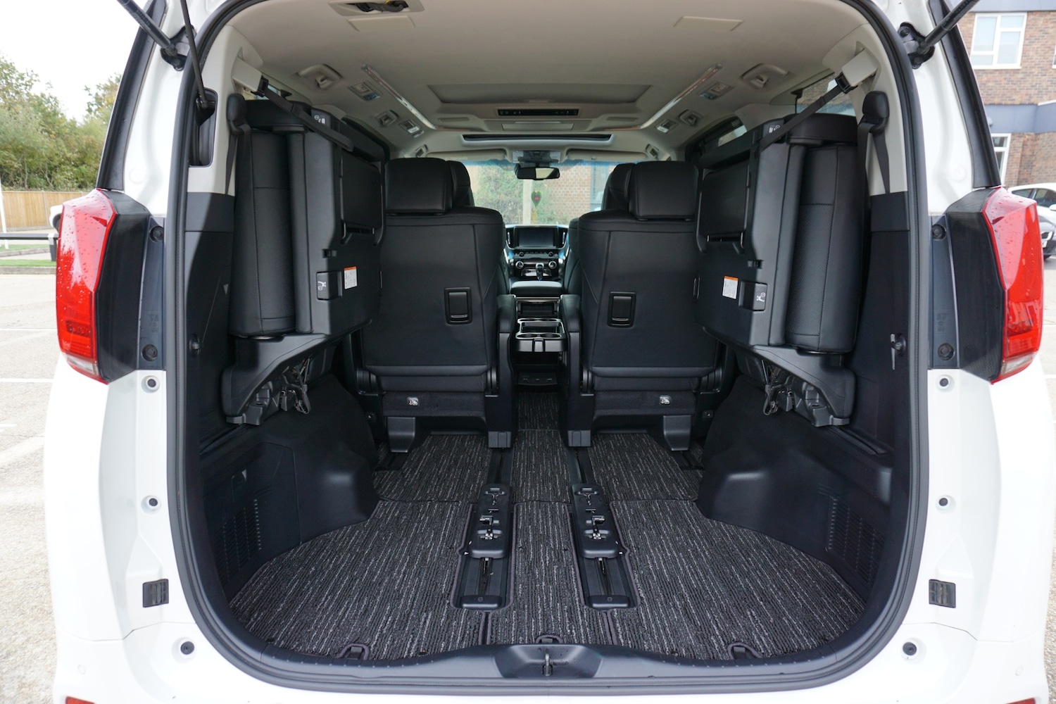 Used Toyota Alphard 2025 for sale - 76377008: Photo 22