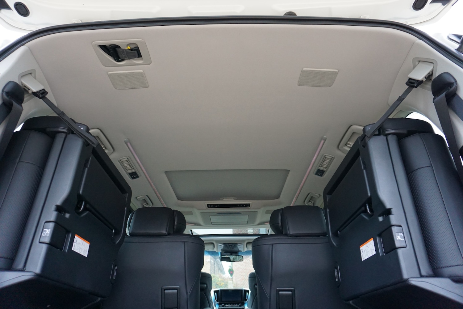 Used Toyota Alphard 2025 for sale - 76377008: Photo 23