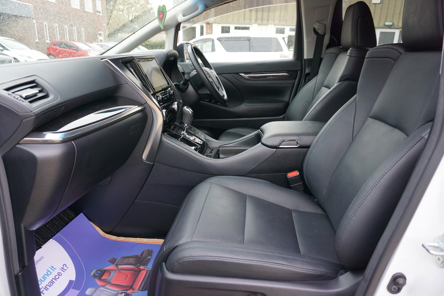 Used Toyota Alphard 2025 for sale - 76377008: Photo 28