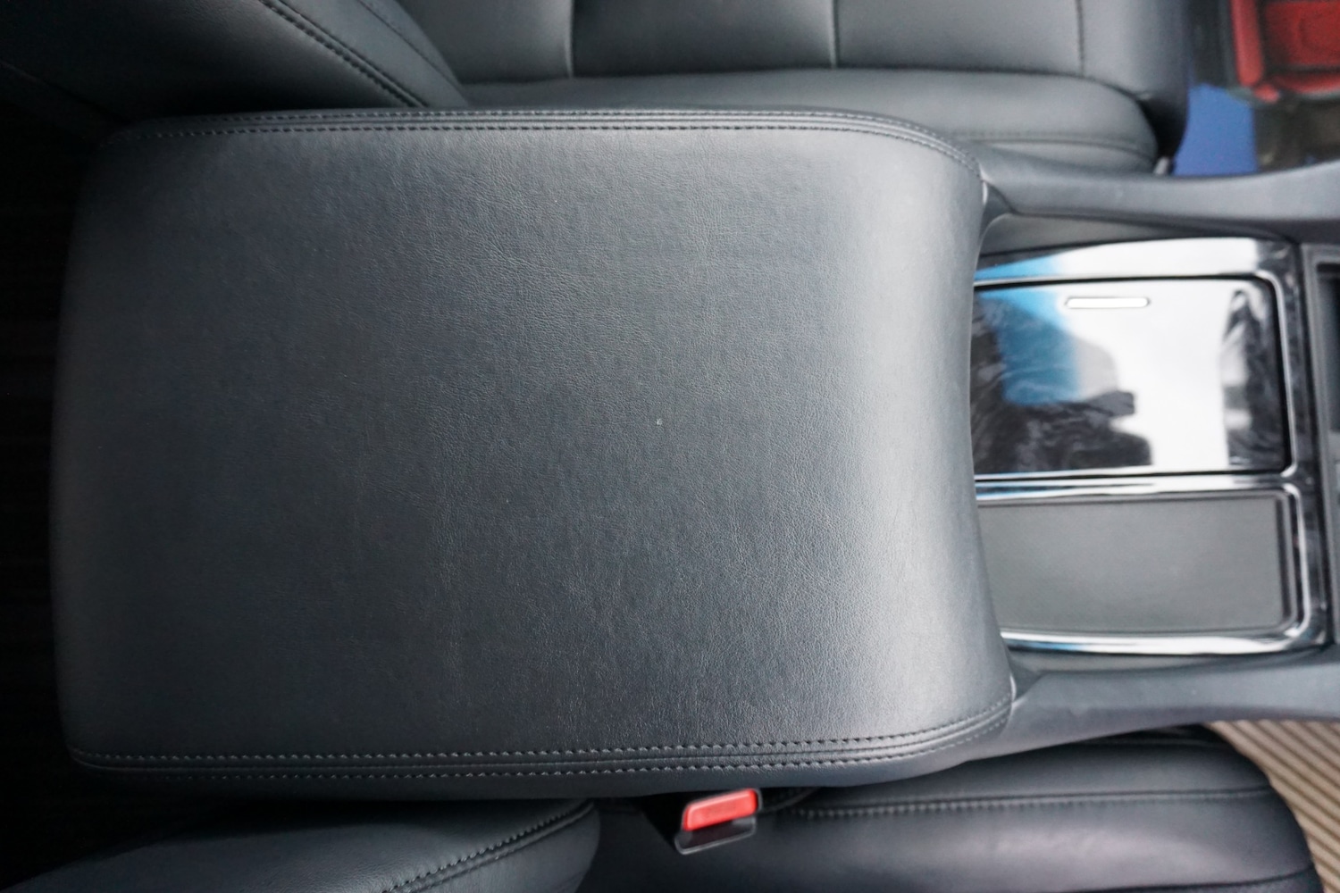 Used Toyota Alphard 2025 for sale - 76377008: Photo 42