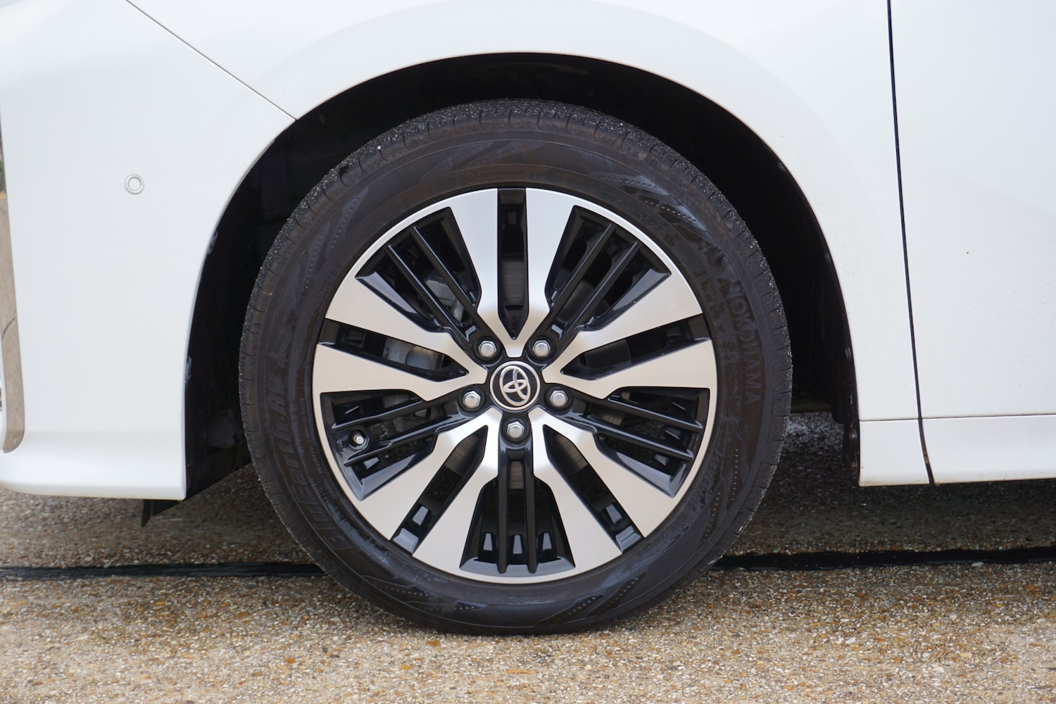 Used Toyota Alphard 2025 for sale - 76377008: Photo 52