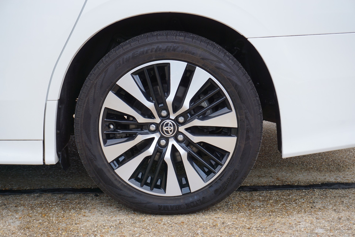 Used Toyota Alphard 2025 for sale - 76377008: Photo 53