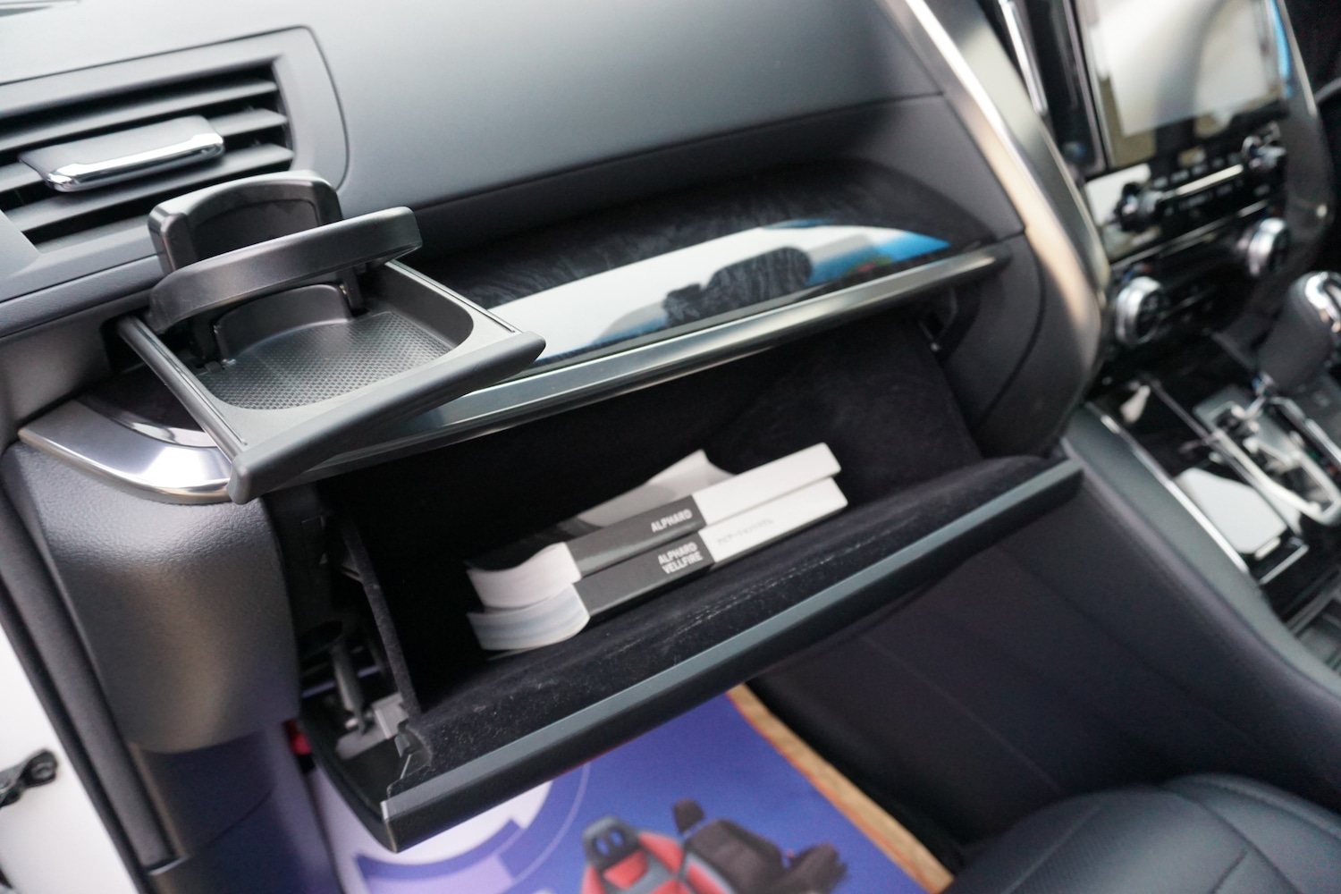 Used Toyota Alphard 2025 for sale - 76377008: Photo 58