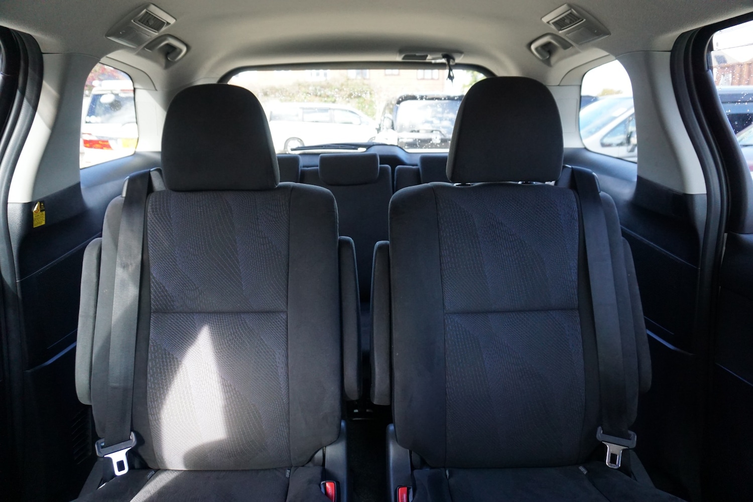 Used Toyota Estima 2025 for sale - 76527439: Photo 15