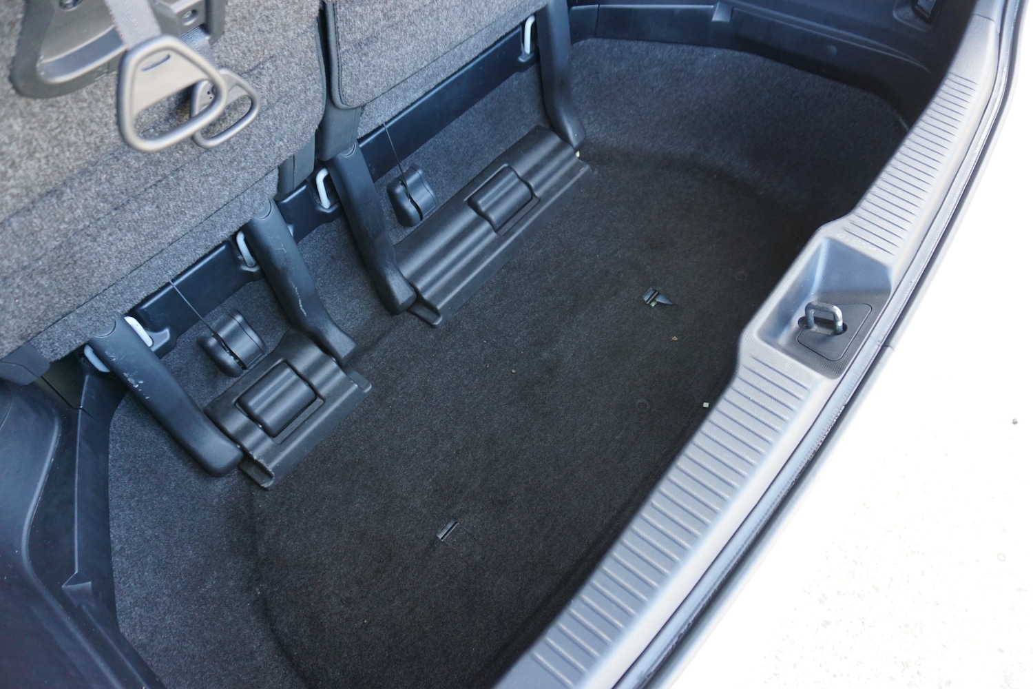 Used Toyota Estima 2025 for sale - 76527439: Photo 17