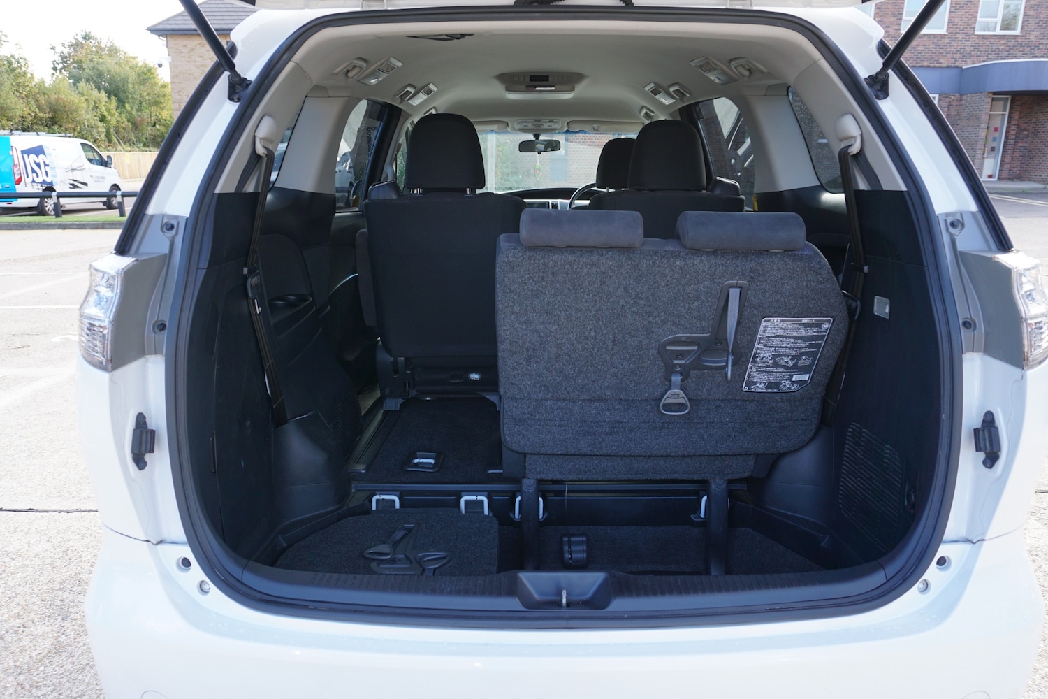 Used Toyota Estima 2025 for sale - 76527439: Photo 19