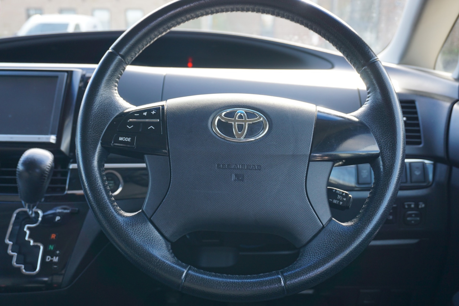 Used Toyota Estima 2025 for sale - 76527439: Photo 32