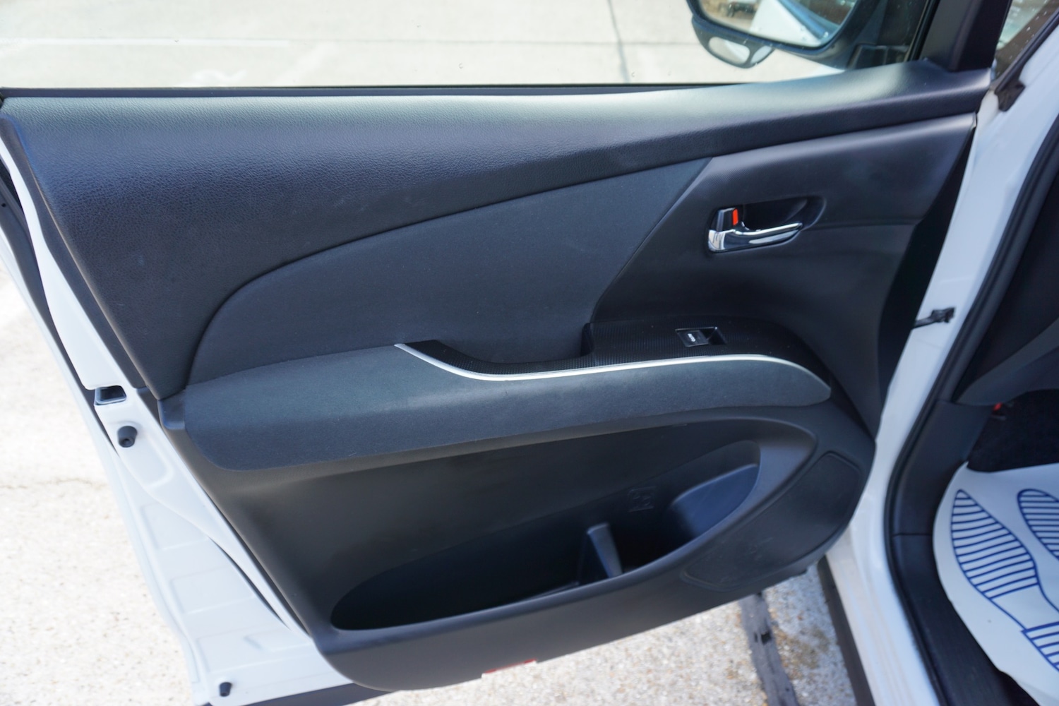 Used Toyota Estima 2025 for sale - 76527439: Photo 37