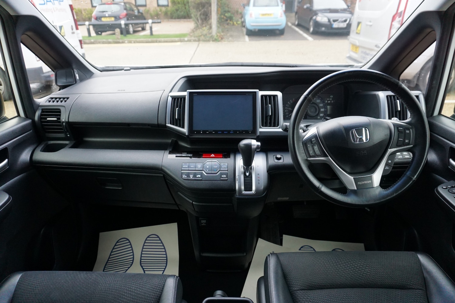 Used Honda Stepwagon 2014 for sale - 76882865: Photo 10