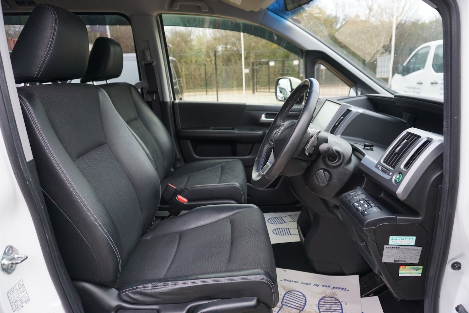 Used Honda Stepwagon 2014 for sale - 76882865: Photo 11