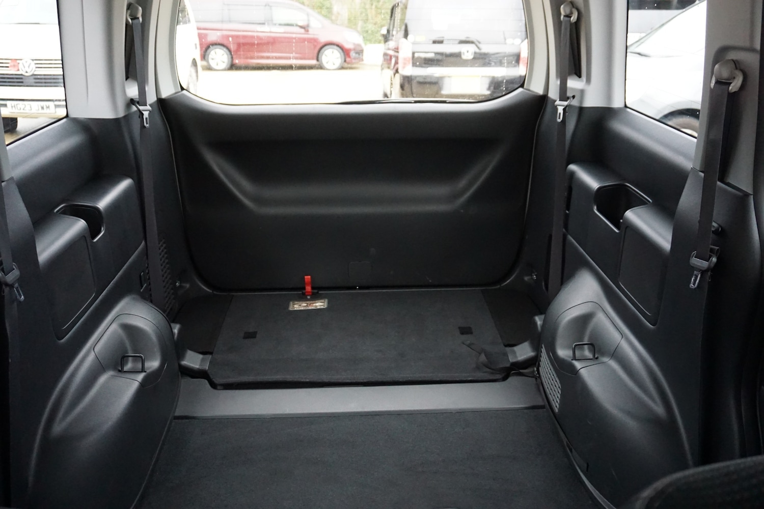 Used Honda Stepwagon 2014 for sale - 76882865: Photo 21