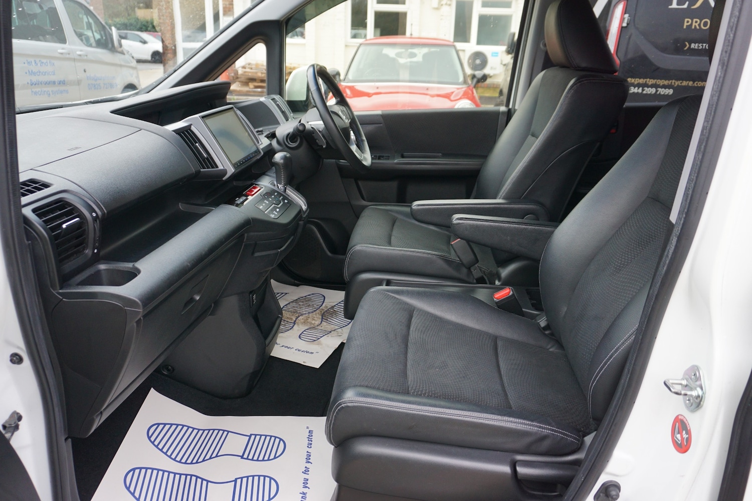 Used Honda Stepwagon 2014 for sale - 76882865: Photo 23