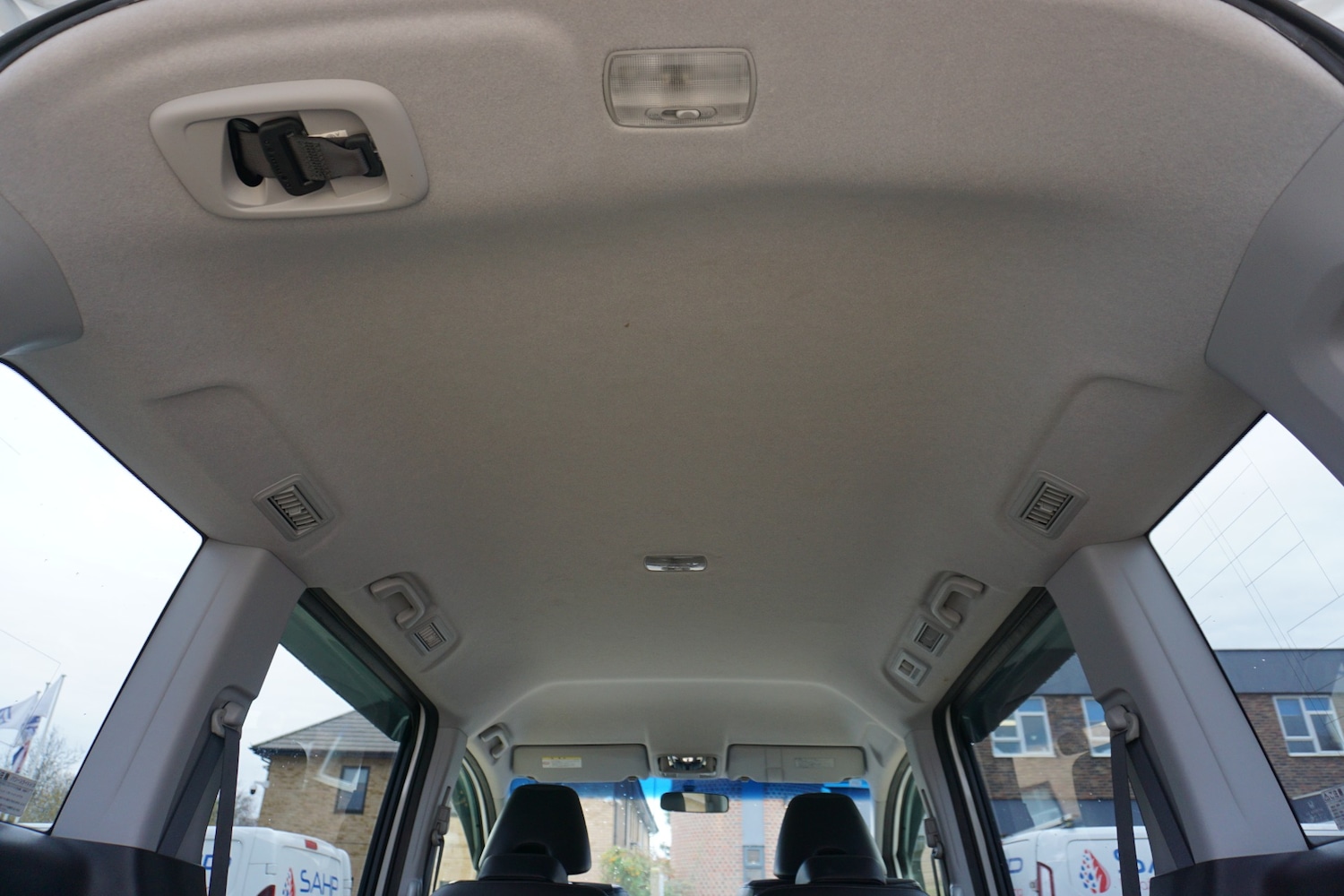 Used Honda Stepwagon 2014 for sale - 76882865: Photo 37