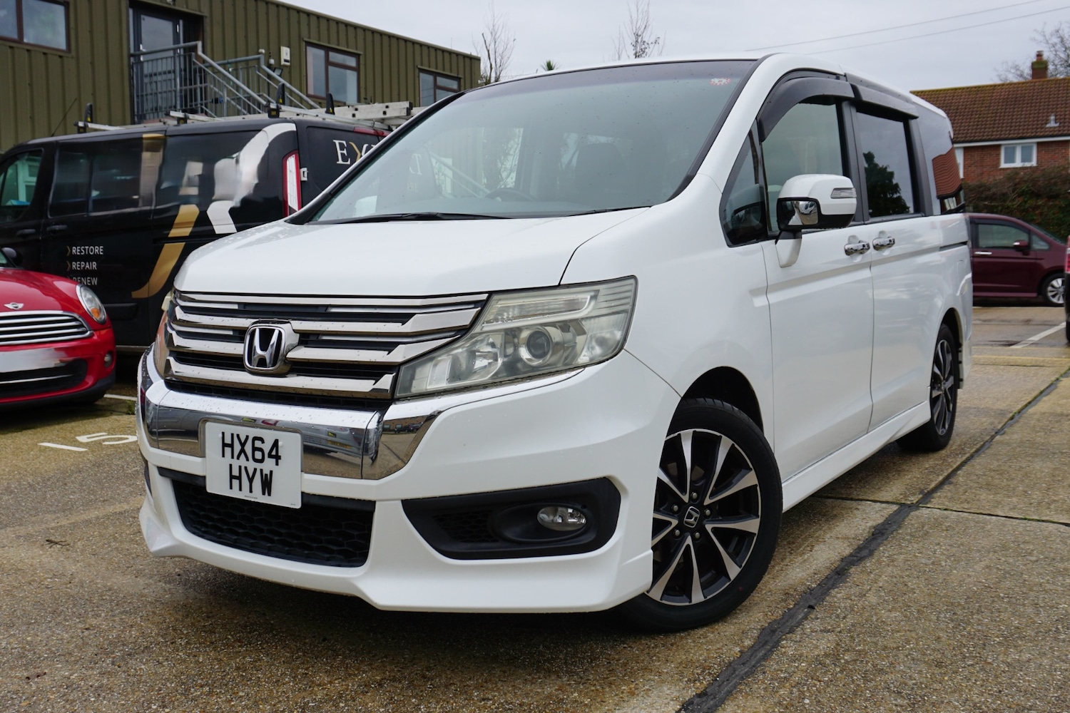 Used Honda Stepwagon 2014 for sale - 76882865: Photo 6