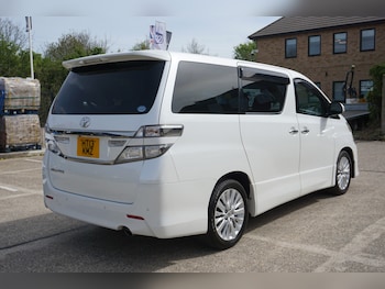 Used Toyota Vellfire 2013 for sale - 78202544: Photo