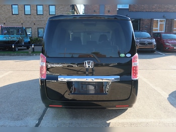Used Honda Stepwagon 2014 for sale - 76258095: Photo