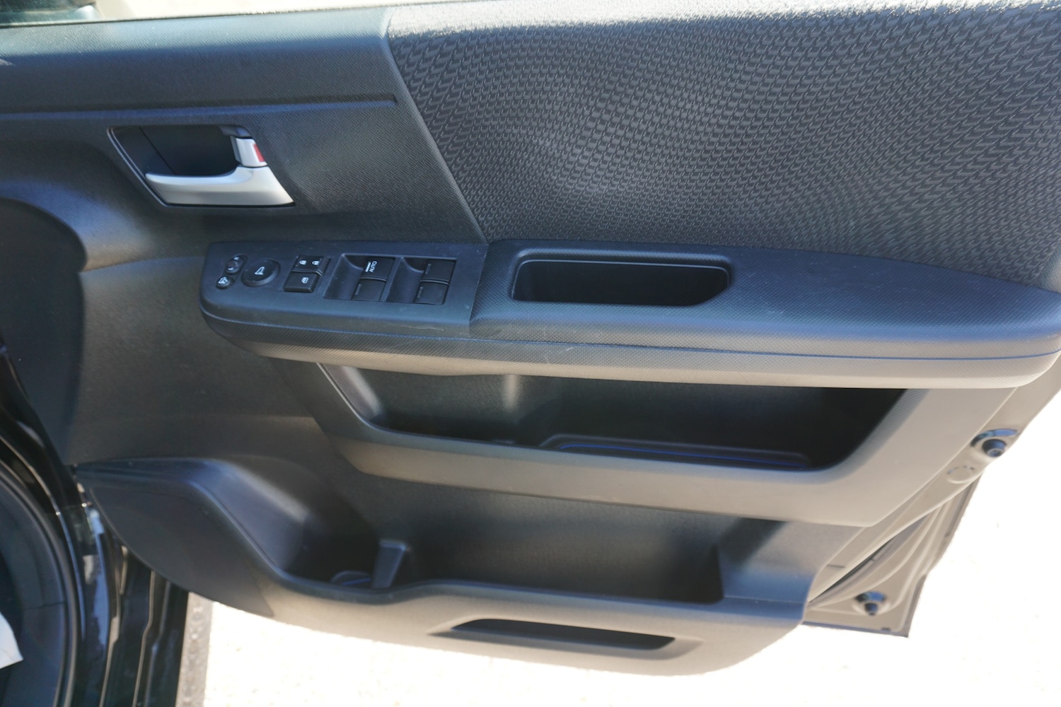 Used Honda Stepwagon 2014 for sale - 78127235: Photo 37