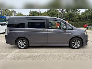 Used Honda Stepwagon 2013 for sale - 78941978: Photo
