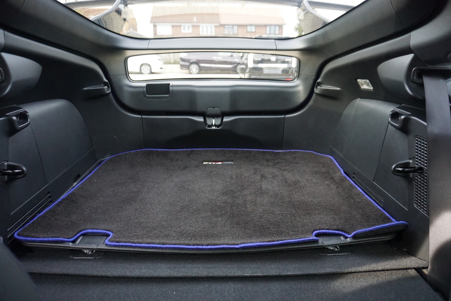 Used Honda CR-Z 2013 for sale - 78213887: Photo 12