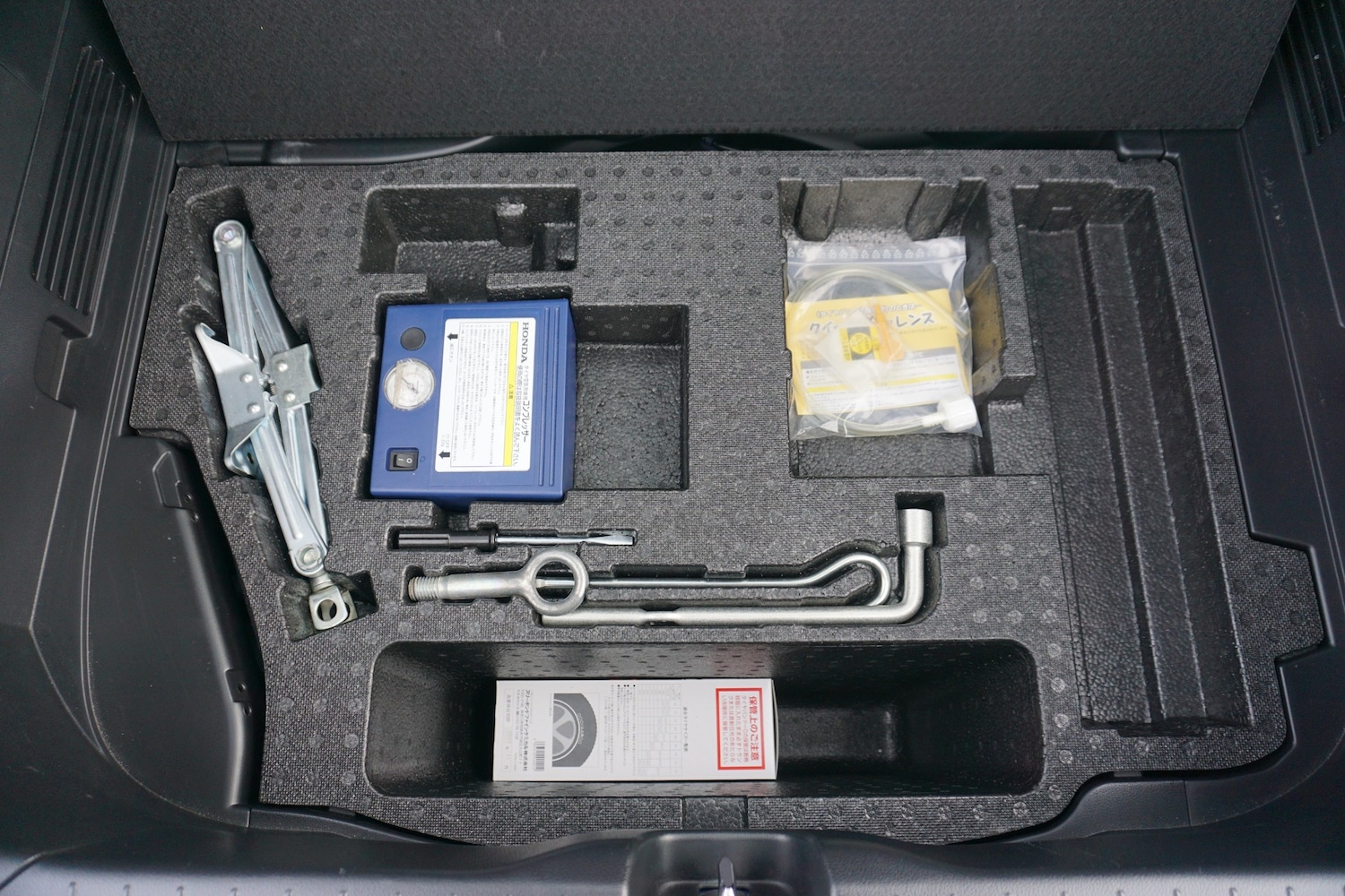 Used Honda CR-Z 2013 for sale - 78213887: Photo 44