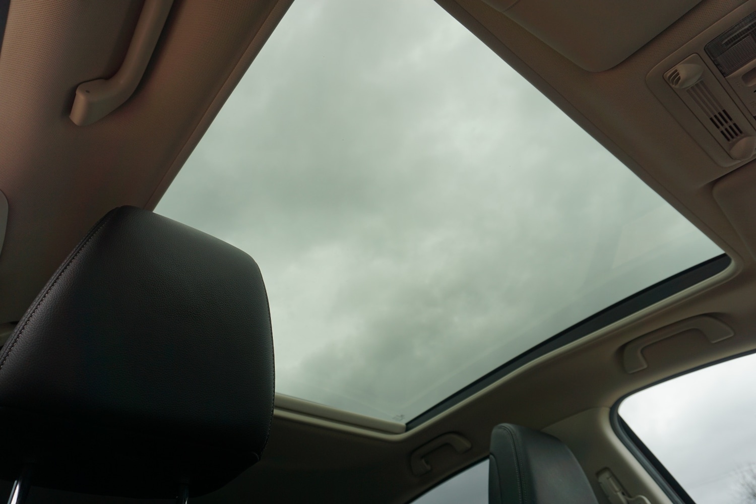 Used Honda CR-V 2017 for sale - 78062360: Photo 40