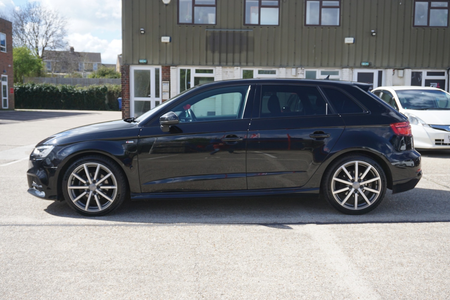 Used Audi A3 2018 for sale - 78057313: Photo 7