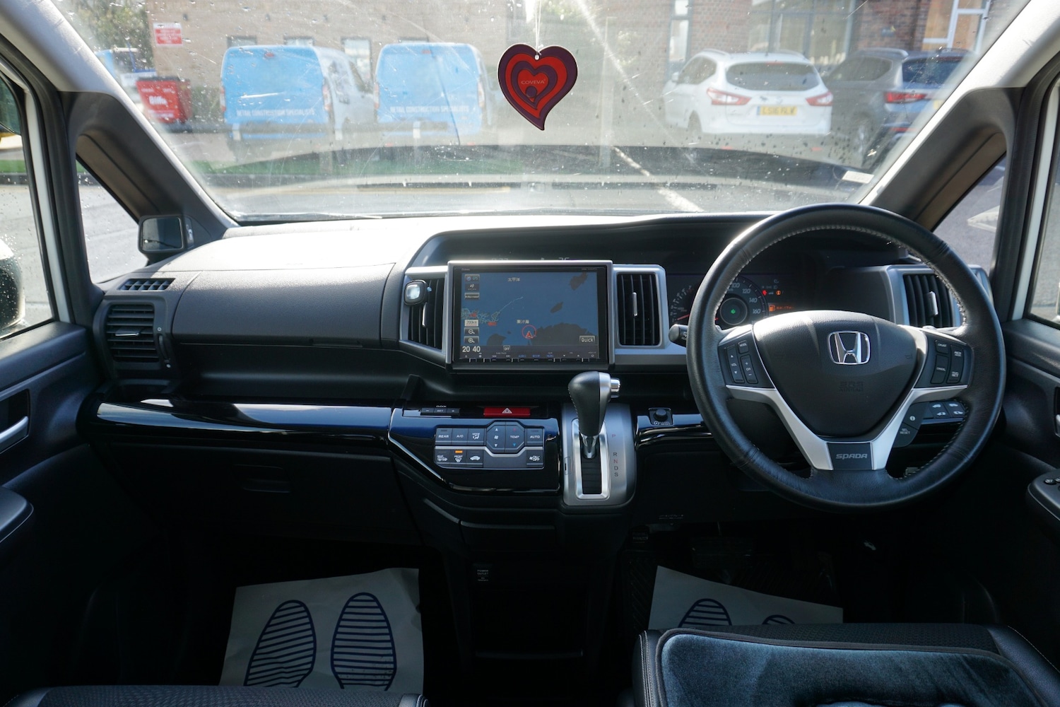 Used Honda Stepwagon 2026 for sale - 77400214: Photo 10