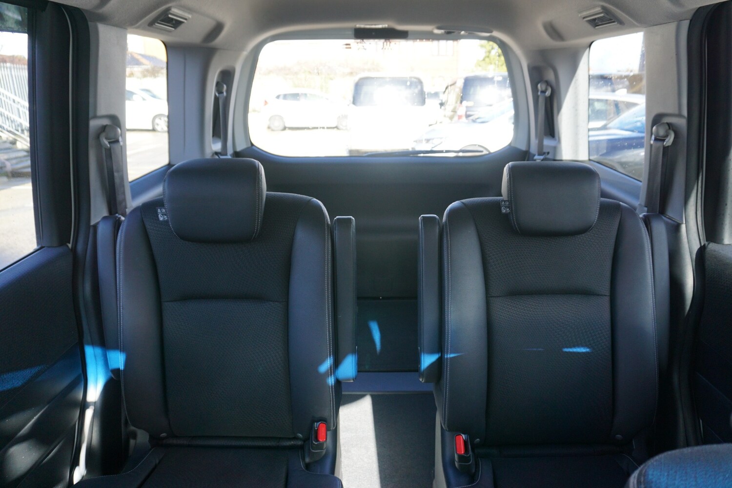 Used Honda Stepwagon 2026 for sale - 77400214: Photo 16