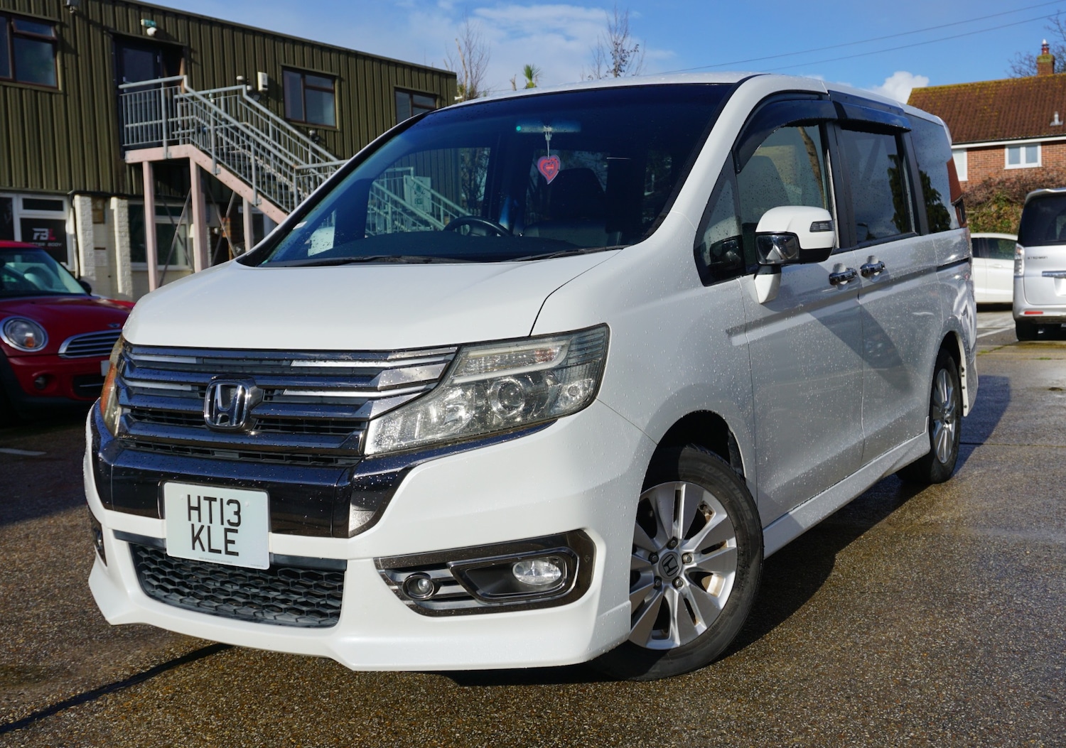 Used Honda Stepwagon 2026 for sale - 77400214: Photo 6