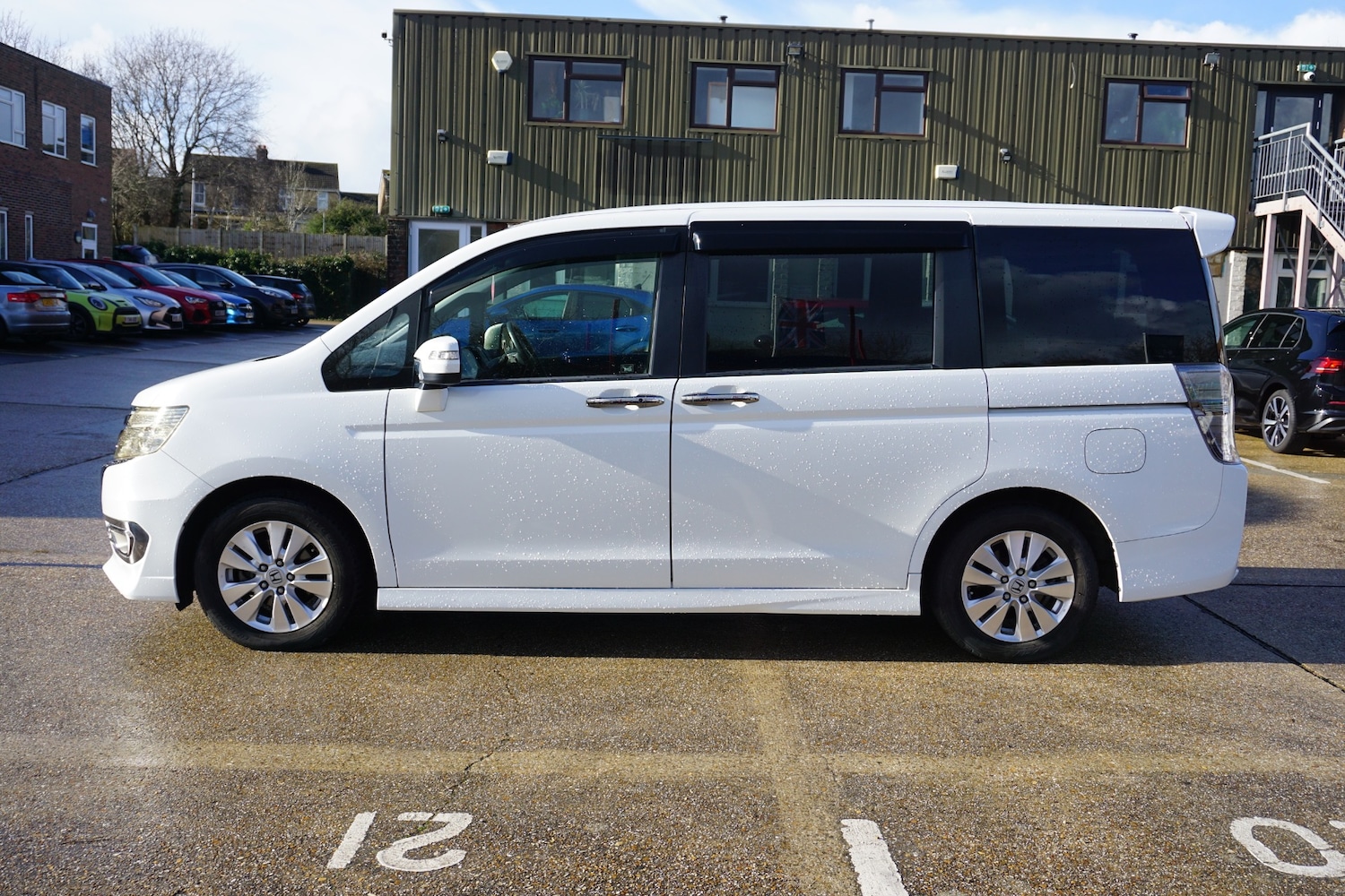 Used Honda Stepwagon 2026 for sale - 77400214: Photo 7