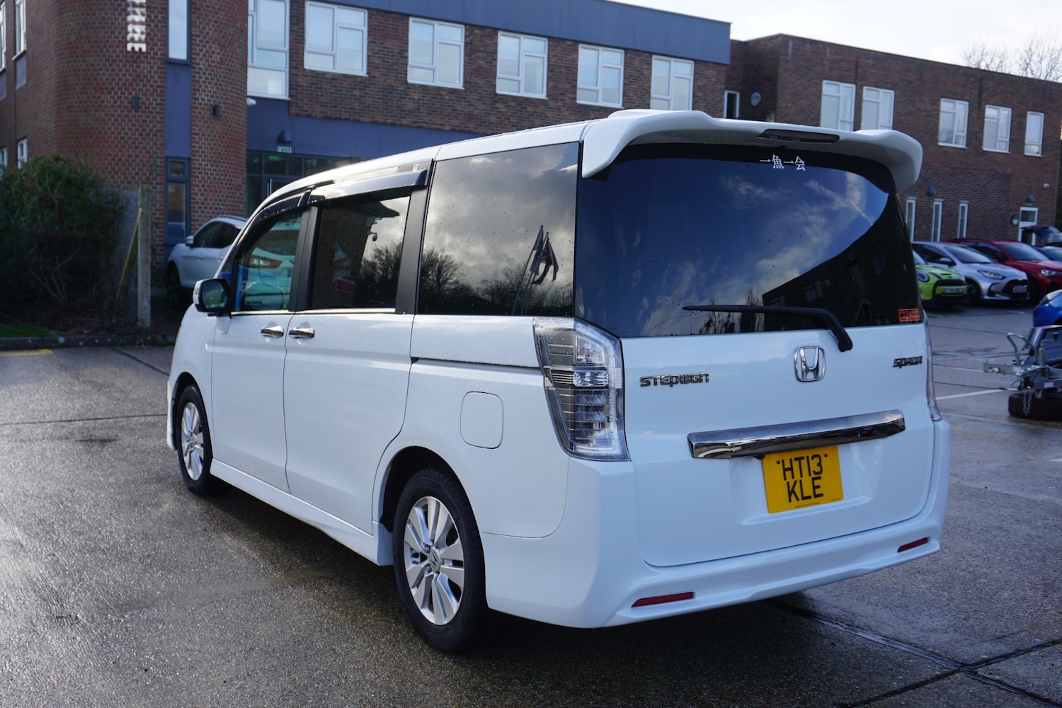 Used Honda Stepwagon 2026 for sale - 77400214: Photo 8