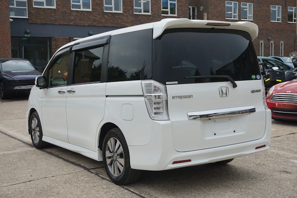 Used Honda Stepwagon 2025 for sale - 75662708: Photo 8