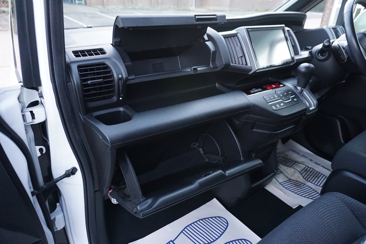 Used Honda Stepwagon 2025 for sale - 77107905: Photo 33