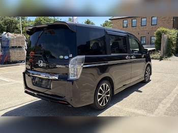 Used Honda Stepwagon 2014 for sale - 78941741: Photo