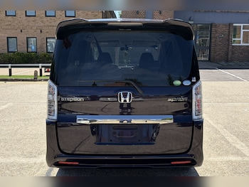 Used Honda Stepwagon 2014 for sale - 78941741: Photo