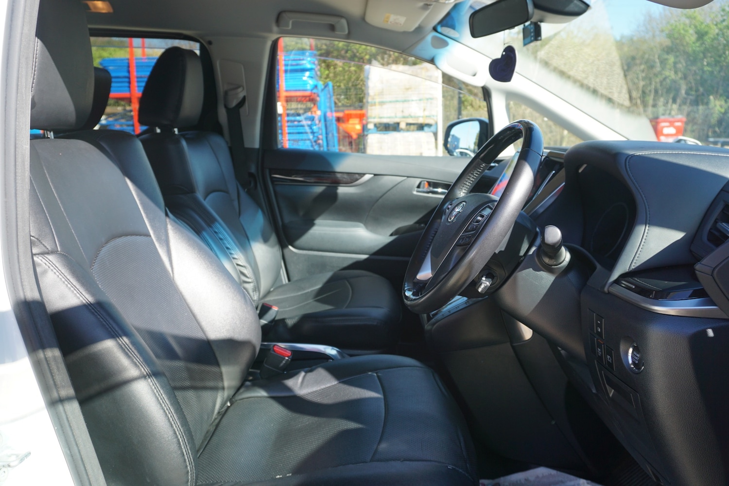 Used Toyota Vellfire 2020 for sale - 78127267: Photo 11