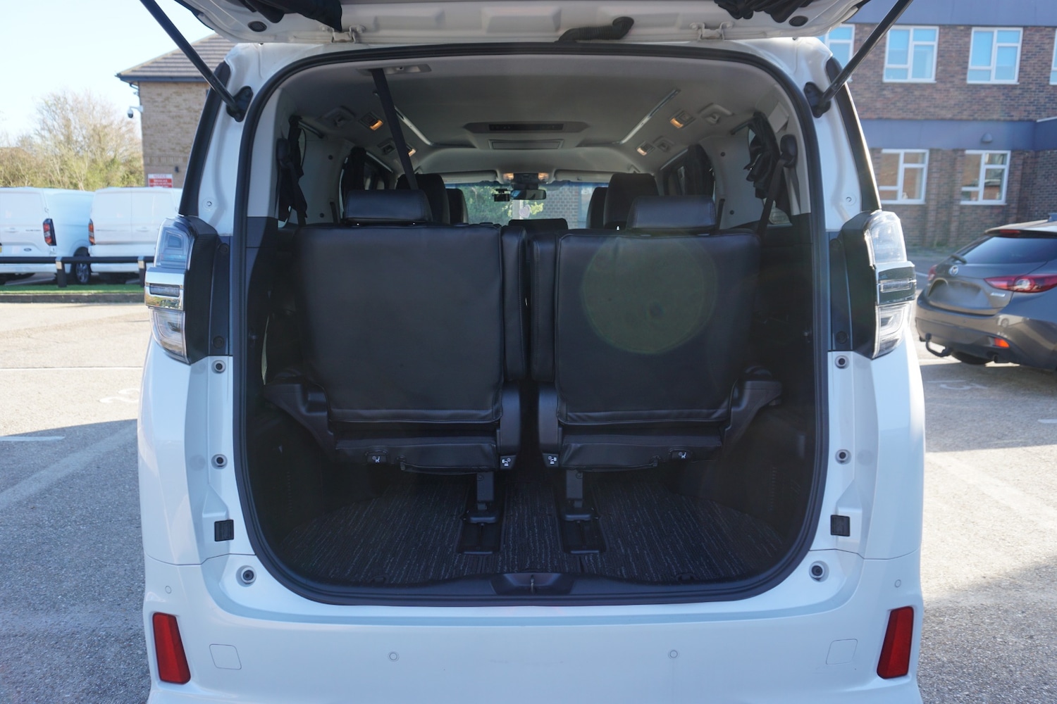 Used Toyota Vellfire 2020 for sale - 78127267: Photo 15